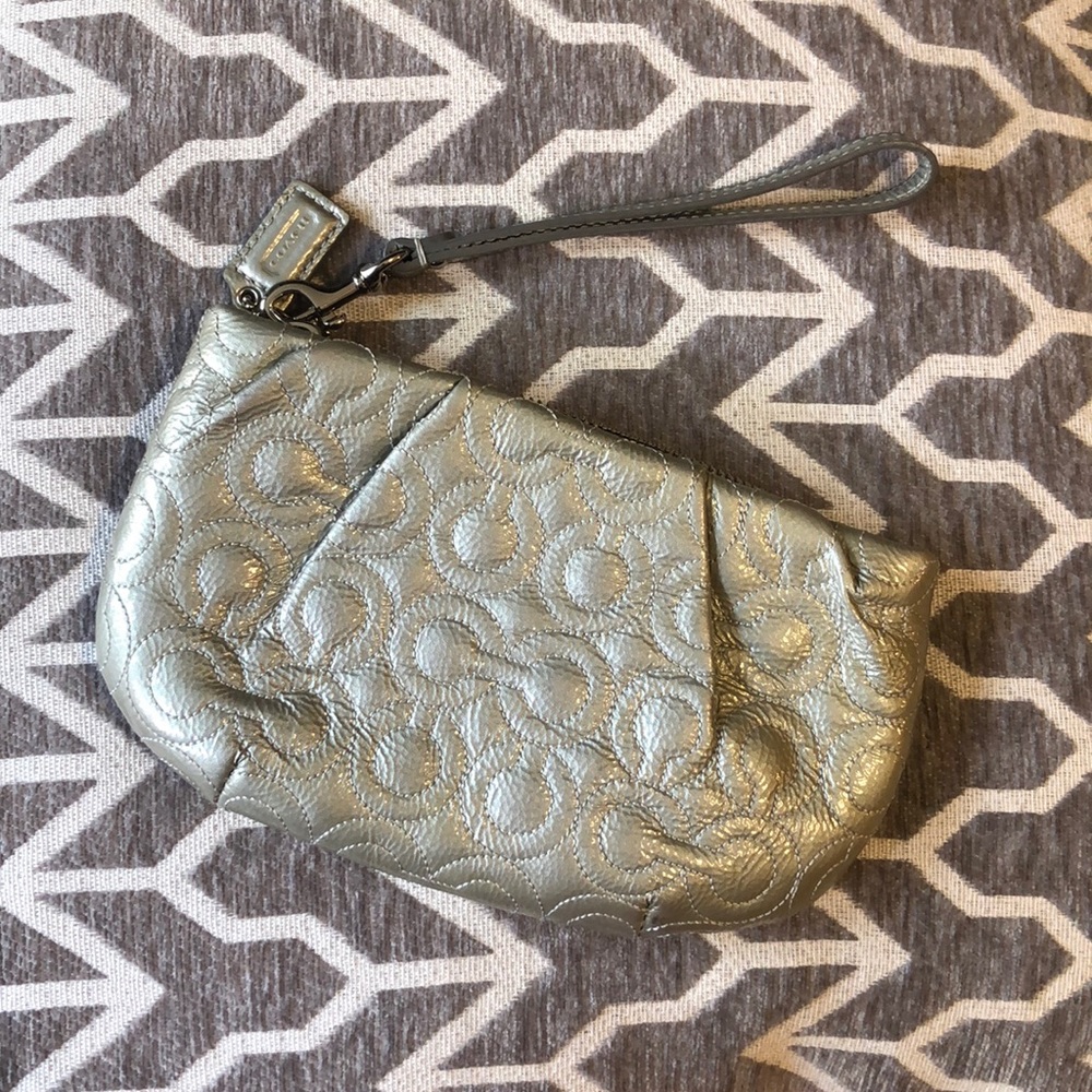 COACH Patent Leather Gray Wristlet